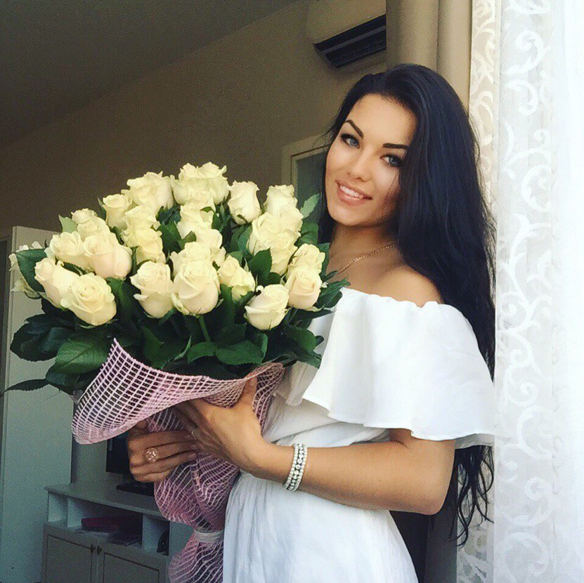 Стефани привлекальеная девушка из Сорокино цена от 3500 руб