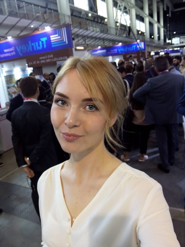 Мира привлекательная девушка из Сорокино цена от 3000 руб