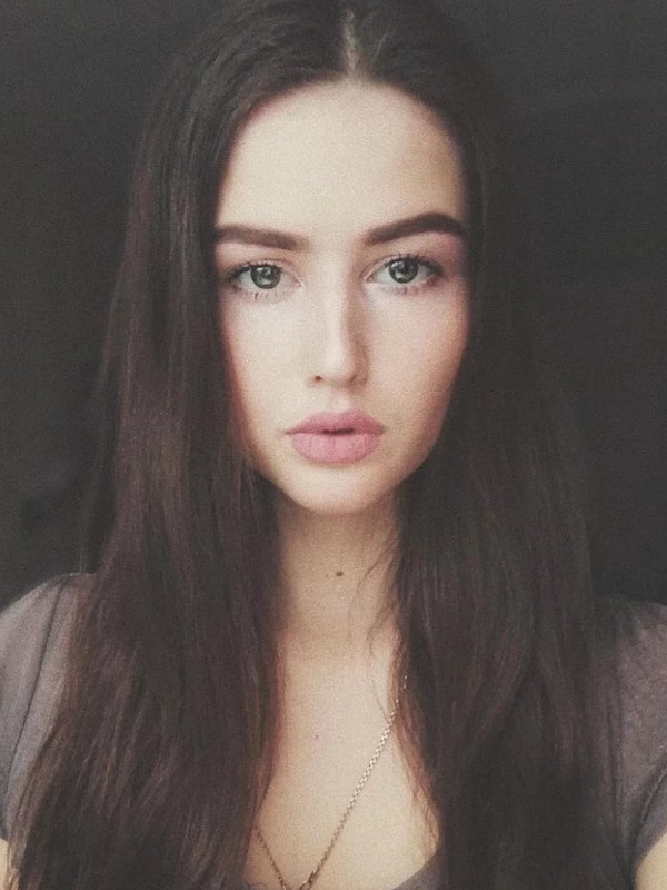 Карина привлекательная девушка из Сорокино цена от 3500 руб